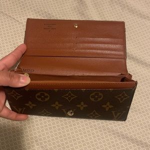 Louis Vuitton Wallet